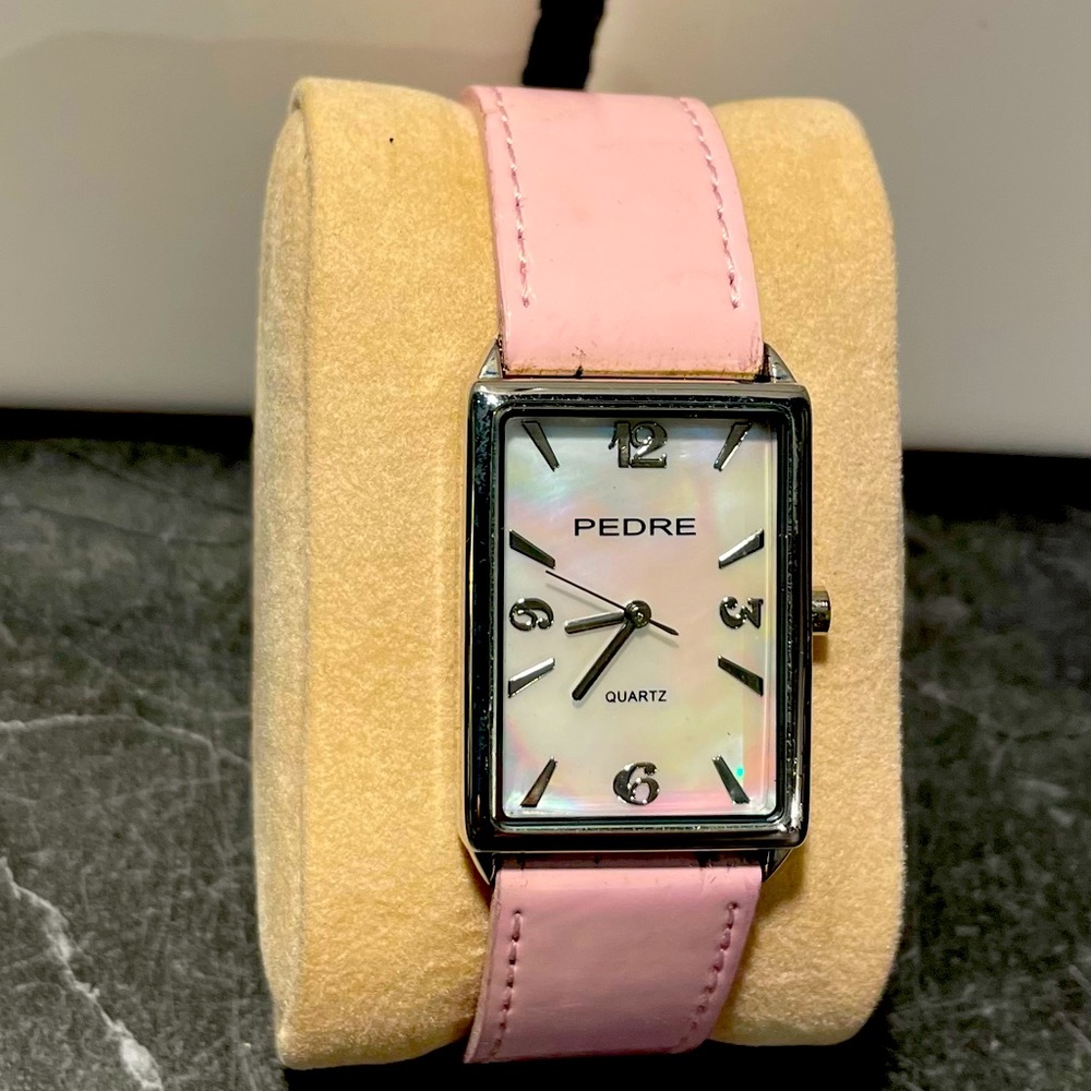SALE!!! 2 for 30 Ladies Pedre Leather Band Watch- NWOT- New Battery
(10)